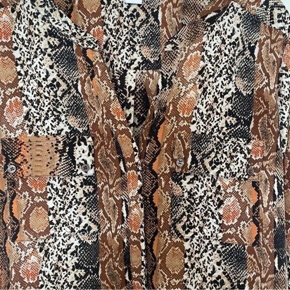 Bar lll Snake Pattern Button-Up Shirt Top Size XL - Picture 3 of 11
